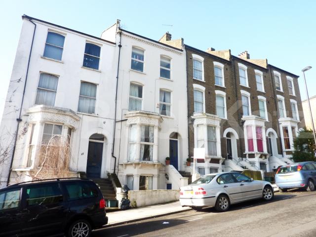 			NEW INSTRUCTION / BRAND NEWLY REFURBISHED, 1 Bedroom, 1 bath, 1 reception Flat			 Hazelville Road, Archway